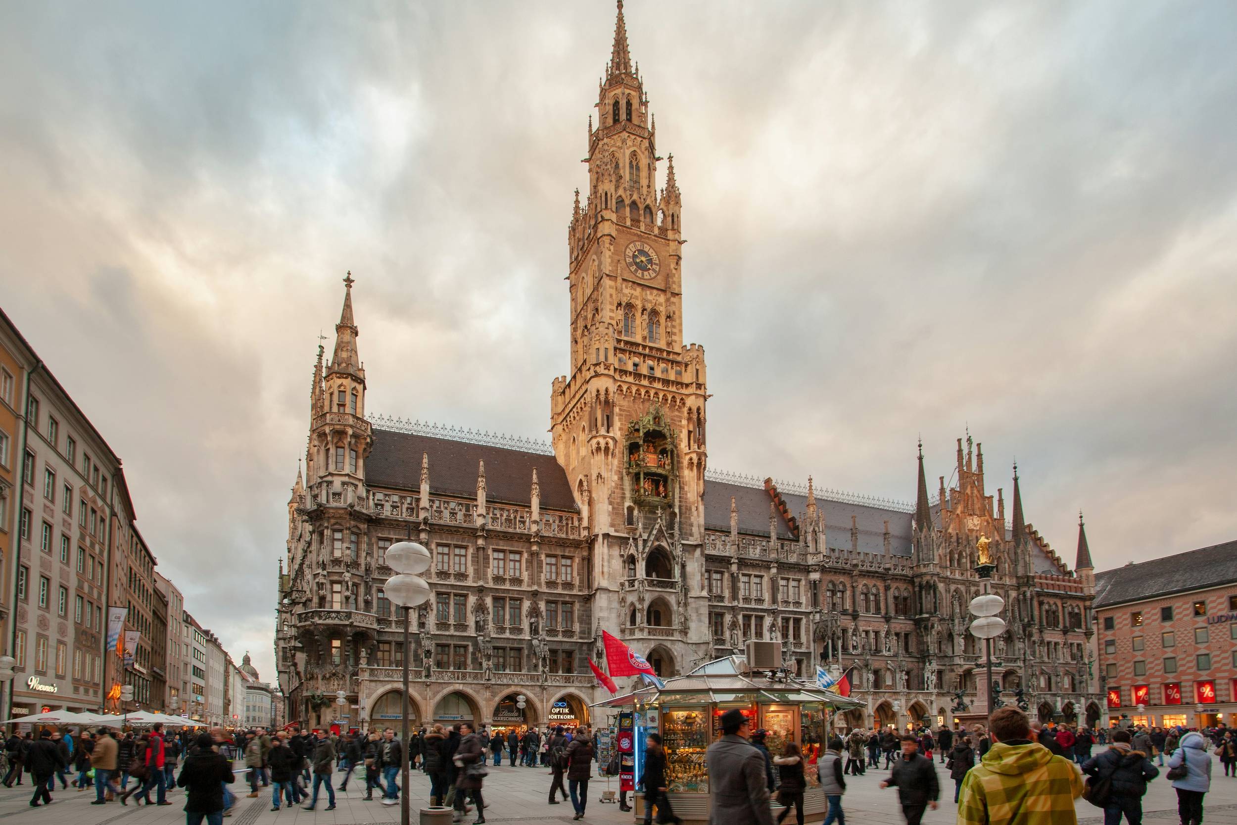 Munich's Marienplatz - Tour Packages
